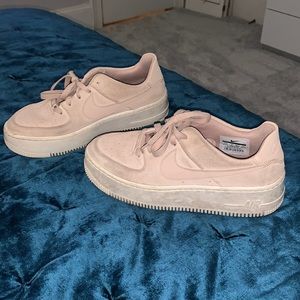Pink Nike Air Force 1 Sage Low